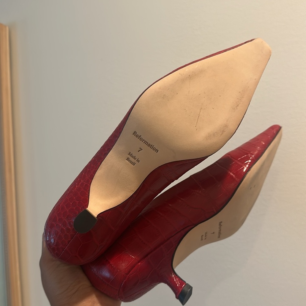 Reformation Red Heels - Picture 4 of 5